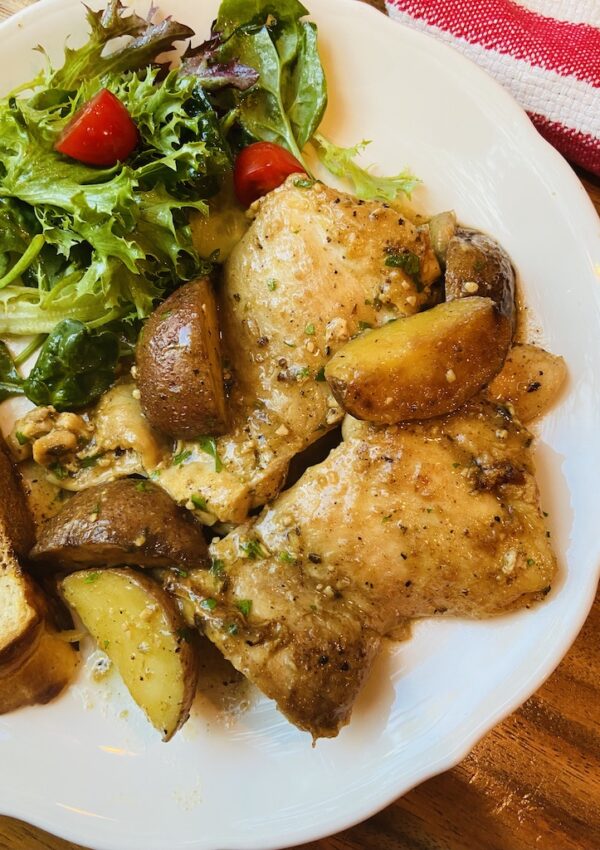 One Pan Chicken and Potatoes (With Savory Brown Gravy Sauce)