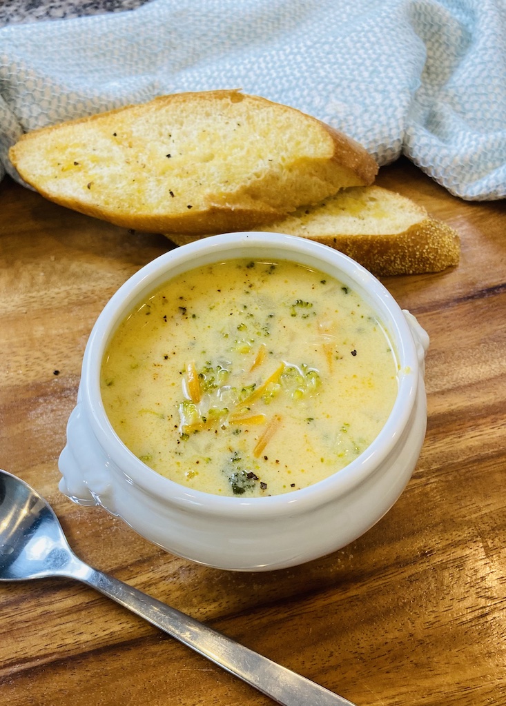 Broccoli Cheddar Soup (Panera Copycat Recipe) - Olivia Yi