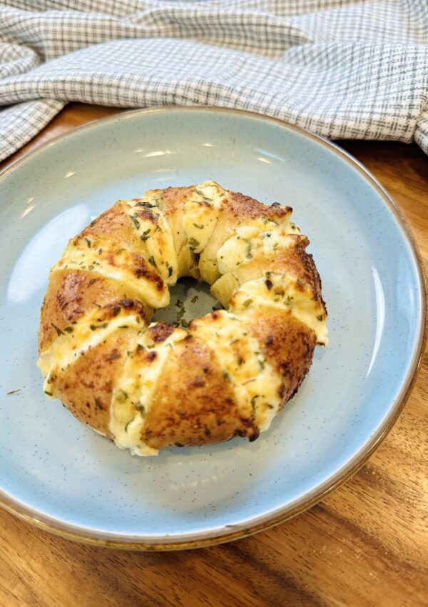 Calic Bagel on a plate