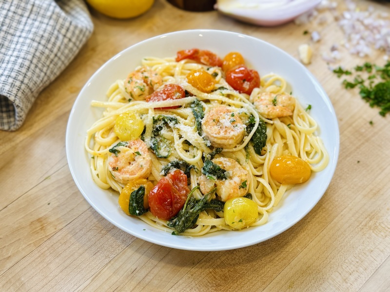 Garlic Shrimp Pasta with Cherry Tomatoes