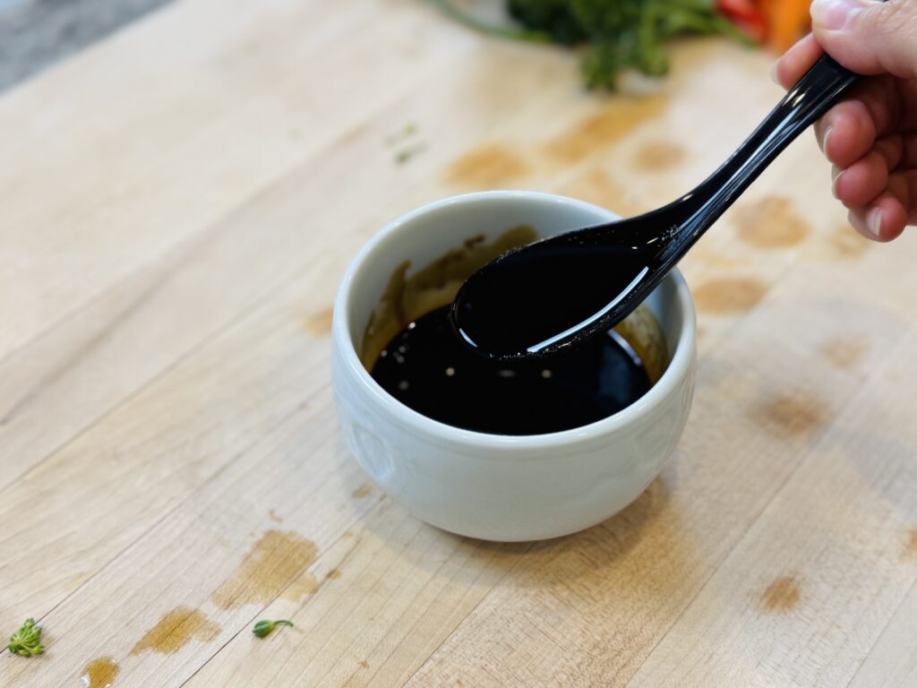 Stir the soy sauce with other ingredients