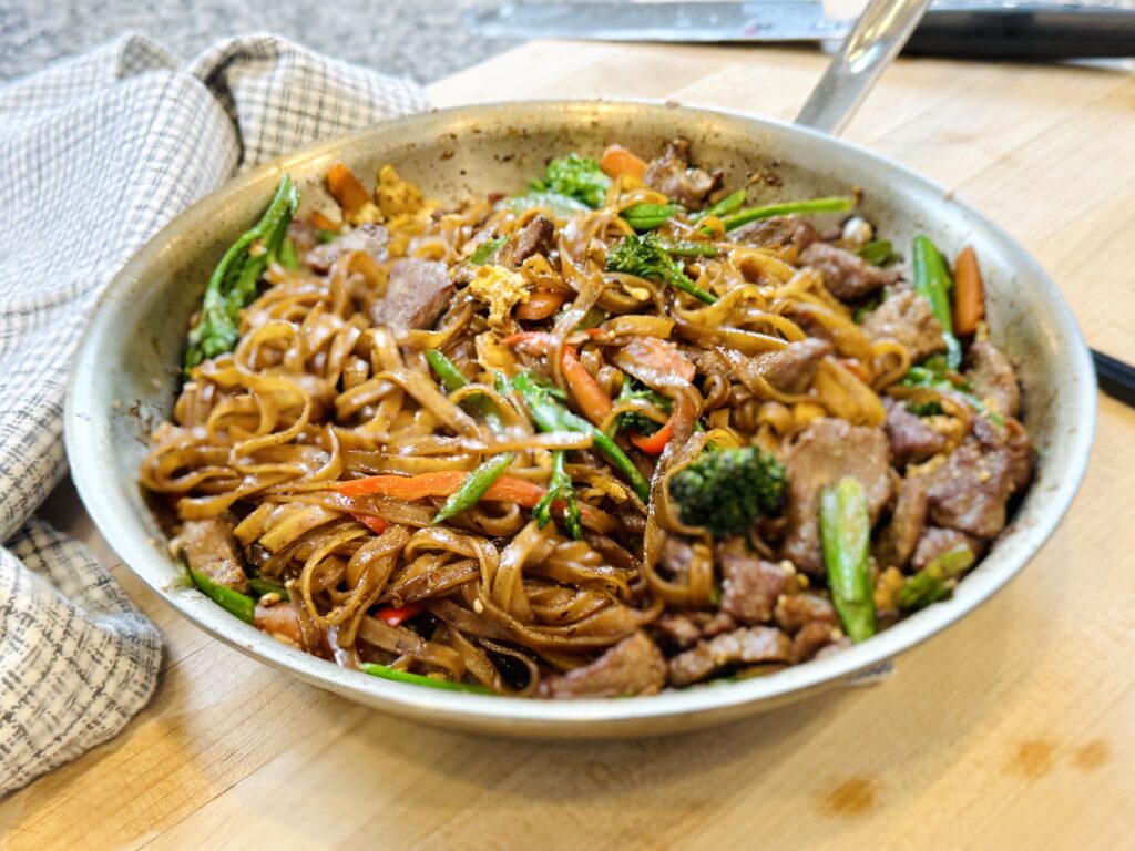 Pad See Ew meal prep in a pan