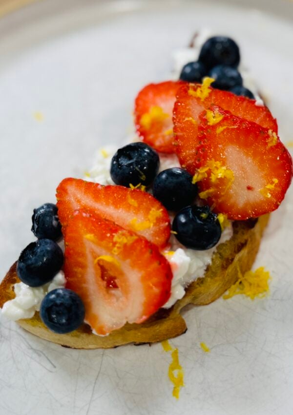 High-Protein Cottage Cheese Toast with Berries and Lemon Zest
